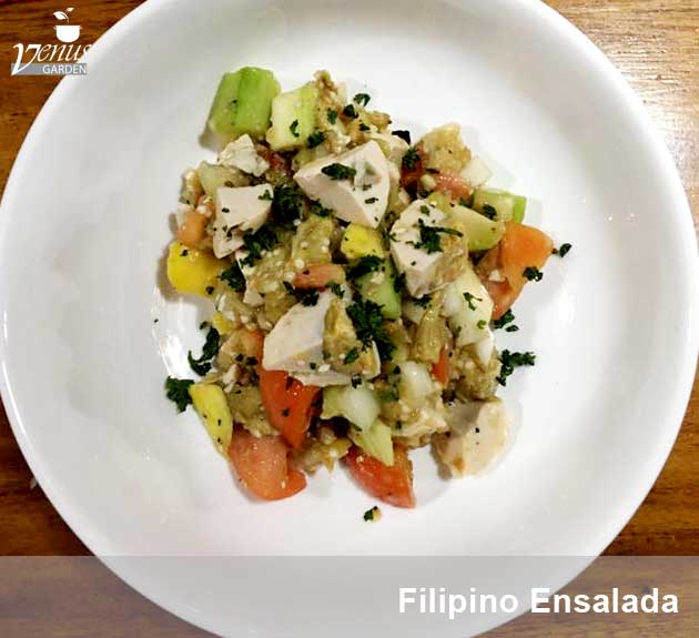Filipino ensalada in Venus Garden